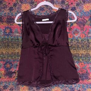 MAURICES Polyester Purple Top With Lace Trim & Tie Size XS